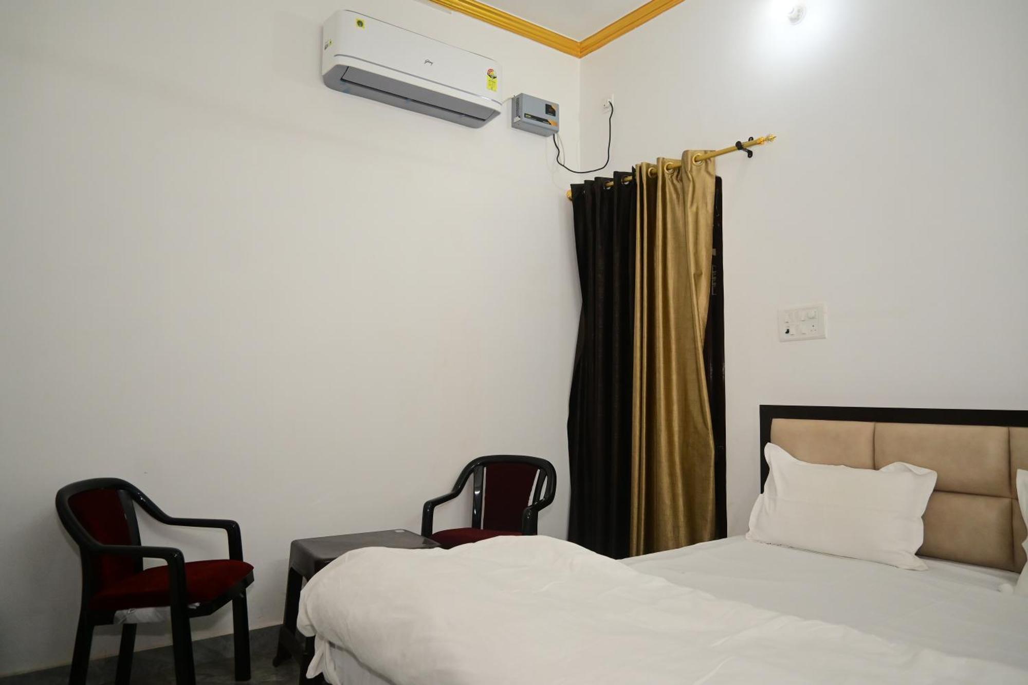 Shri Narayanam Guest House And Home Stay Ayodhya エクステリア 写真